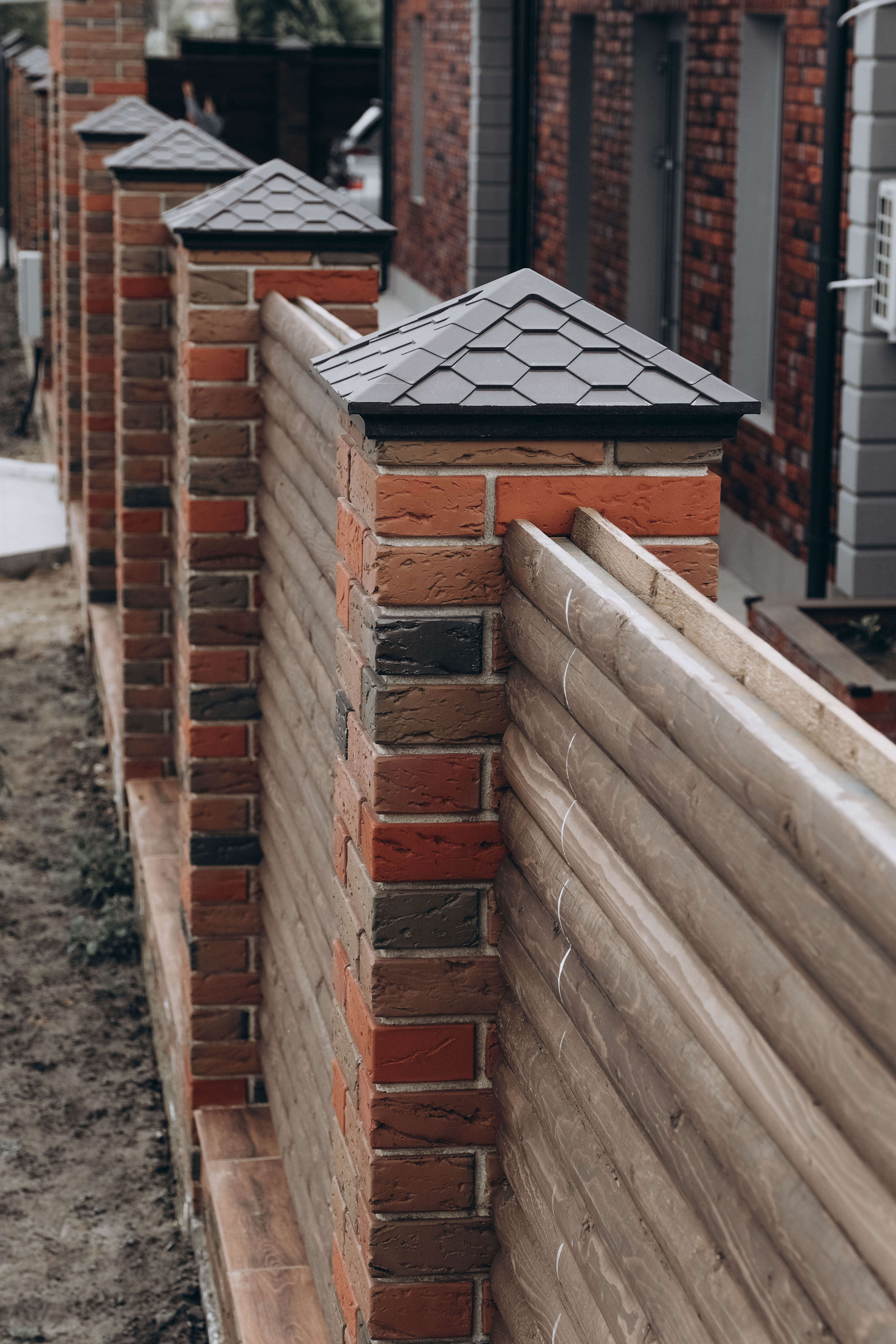 Колпак Zking Эверест Коричневый на столб 1.5х1.5 кирпича (390х390мм) в Барнауле фото