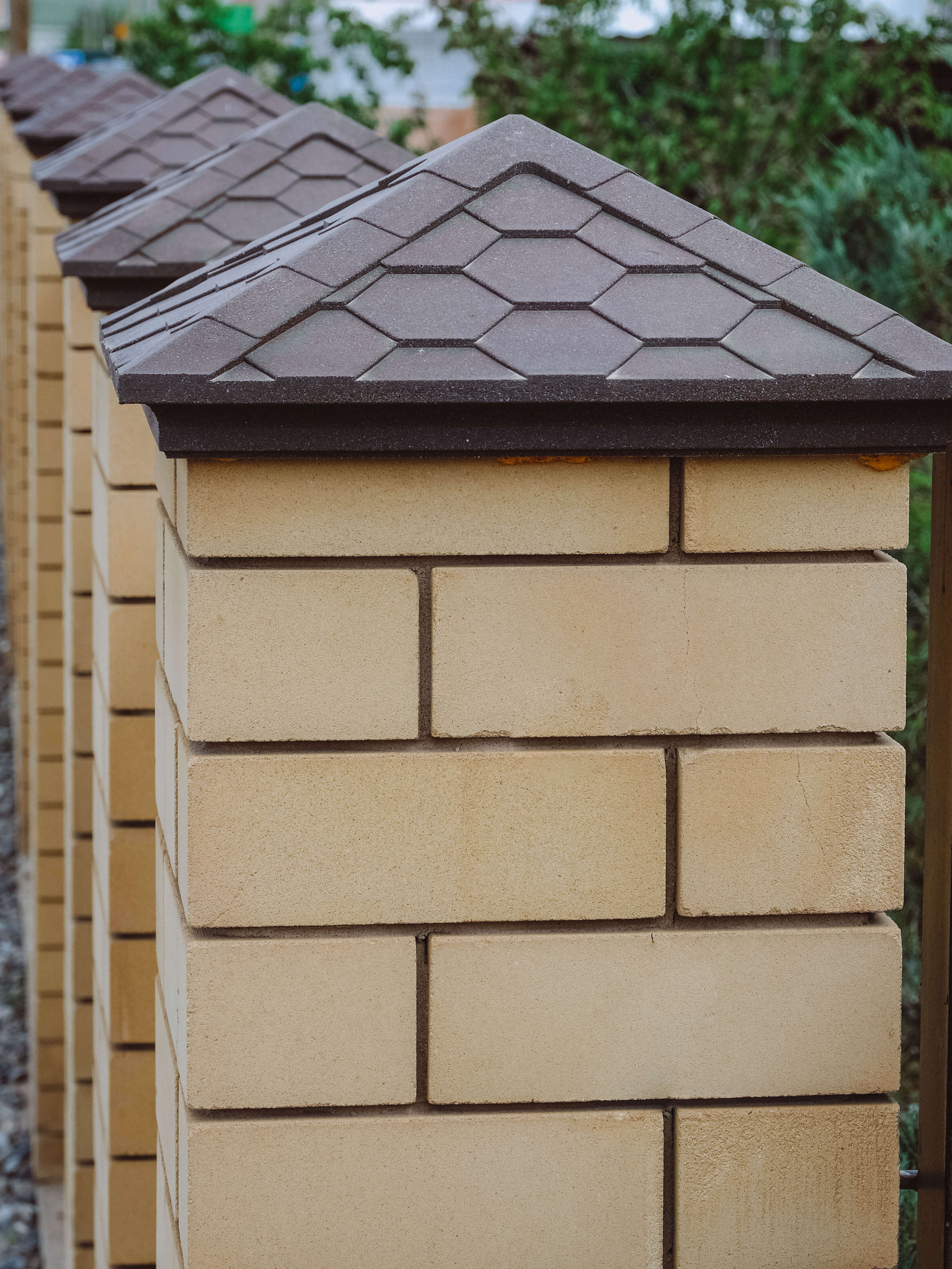 Колпак Zking Эверест Коричневый на столб 1.5х1.5 кирпича (390х390мм) в Барнауле фото